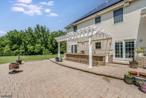 4 Green Tree Drive Green NJ 07821