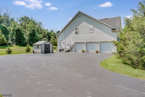 4 Green Tree Drive Green NJ 07821
