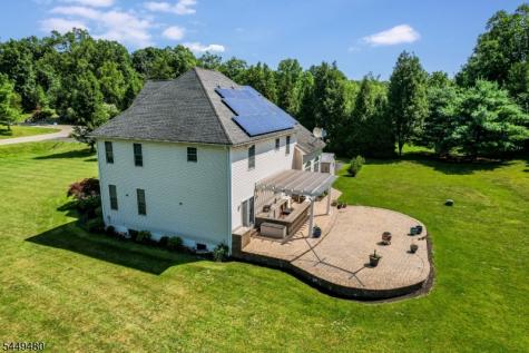 4 Green Tree Drive Green NJ 07821