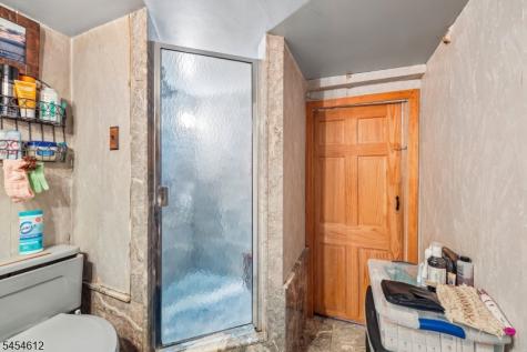 18 Nakomis Path Lincoln Park NJ 07035