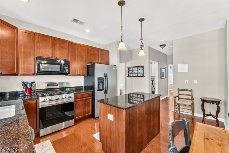 23 Constitution Way Franklin NJ 08873