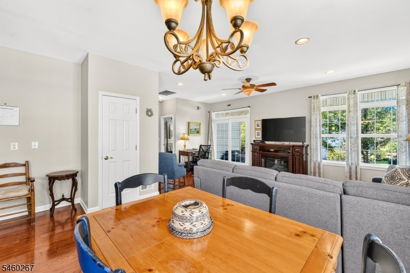 23 Constitution Way Franklin NJ 08873