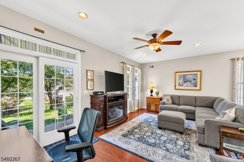 23 Constitution Way Franklin NJ 08873