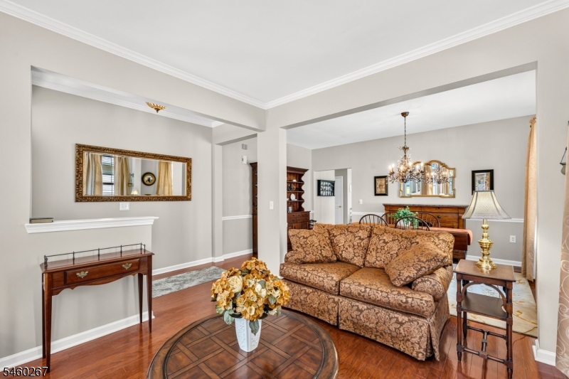 23 Constitution Way Franklin NJ 08873