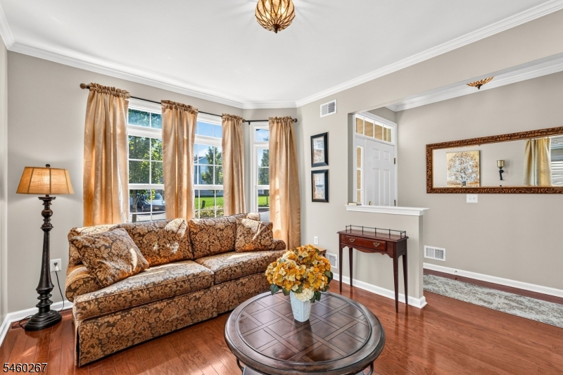 23 Constitution Way Franklin NJ 08873