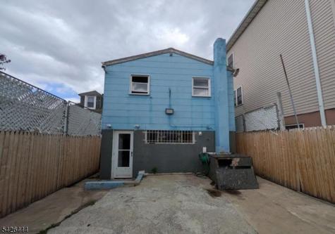 1437 Gehr Place North Bergen NJ 07047