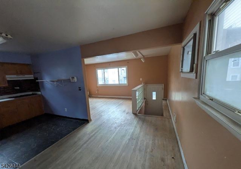 1437 Gehr Place North Bergen NJ 07047