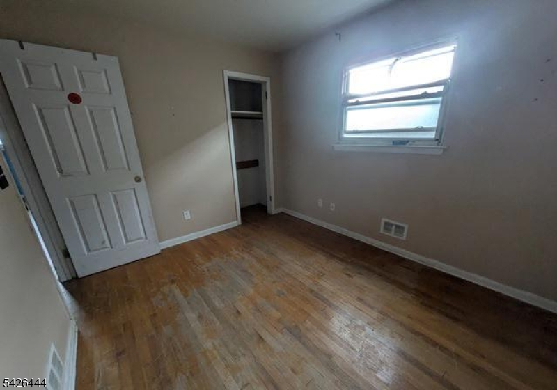 1437 Gehr Place North Bergen NJ 07047