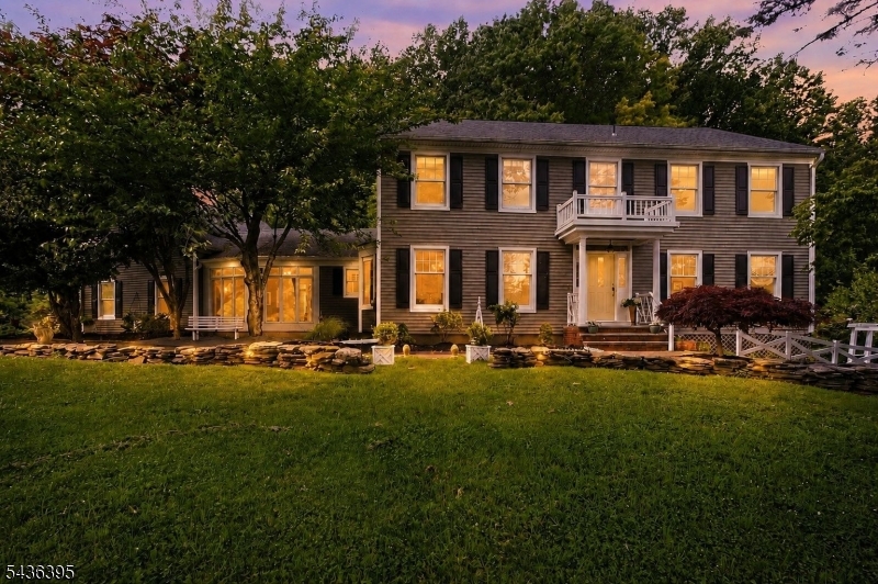 6 Fawn Ridge Road Clinton NJ 08833