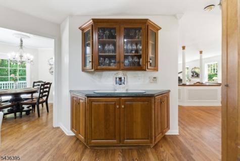 6 Fawn Ridge Road Clinton NJ 08833