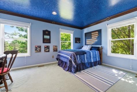 6 Fawn Ridge Road Clinton NJ 08833