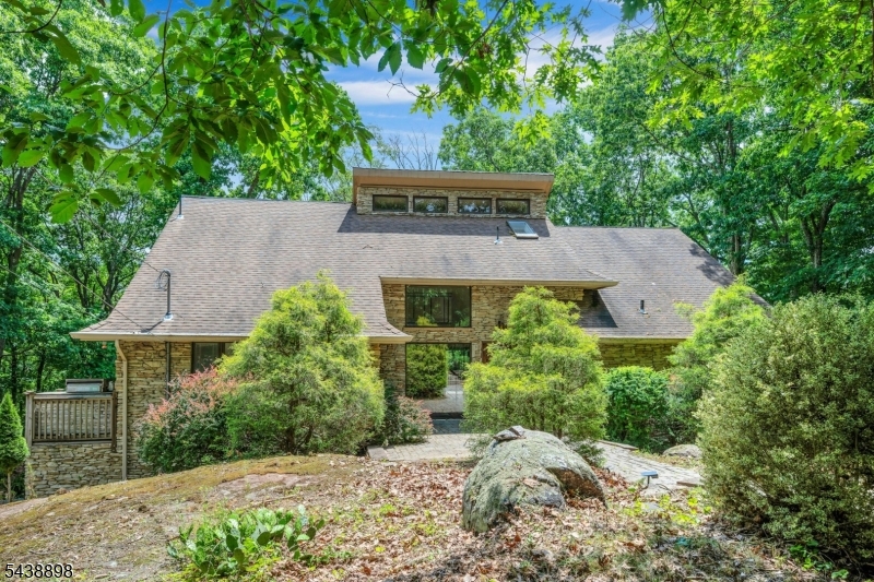 737 Ridge Road Kinnelon NJ 07405