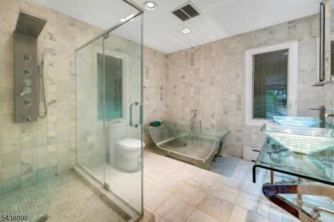 737 Ridge Road Kinnelon NJ 07405