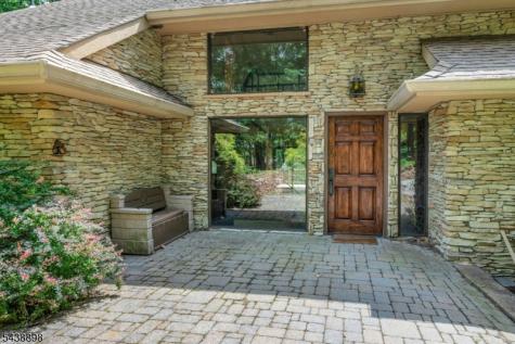 737 Ridge Road Kinnelon NJ 07405