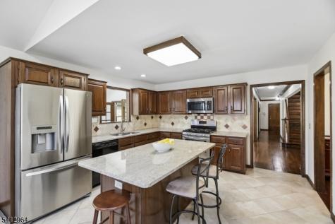34 Knollcroft Road Bernards NJ 07920