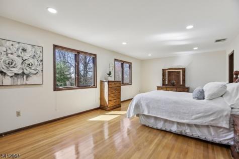 34 Knollcroft Road Bernards NJ 07920
