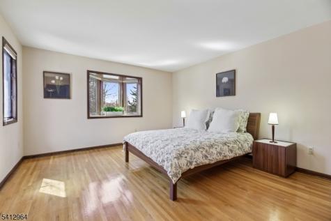 34 Knollcroft Road Bernards NJ 07920