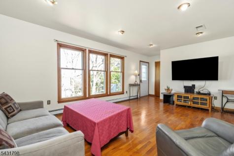 25 Hope Road Liberty NJ 07838