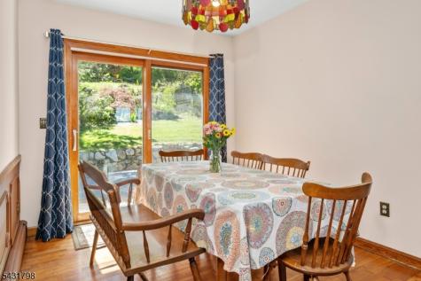 25 Hope Road Liberty NJ 07838