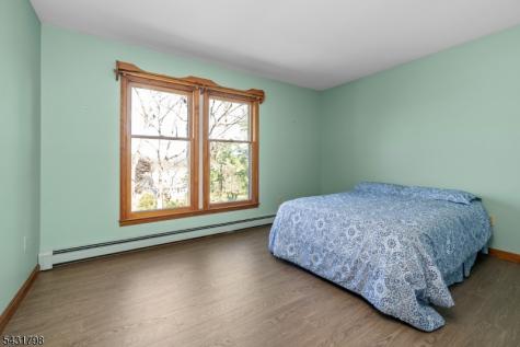 25 Hope Road Liberty NJ 07838