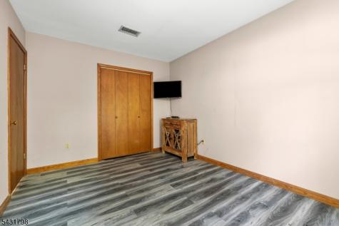 25 Hope Road Liberty NJ 07838