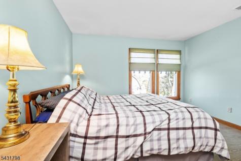 25 Hope Road Liberty NJ 07838