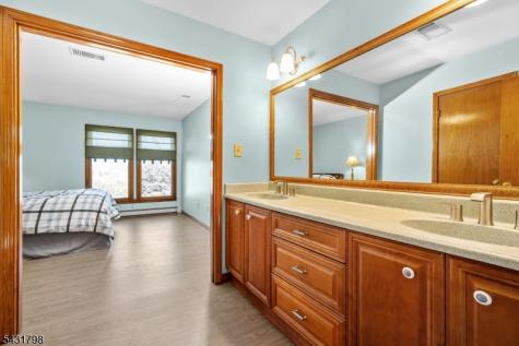 25 Hope Road Liberty NJ 07838