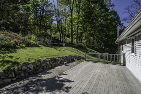 25 Hope Road Liberty NJ 07838