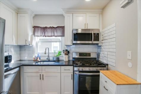 13 Elm Drive Cedar Grove NJ 07009