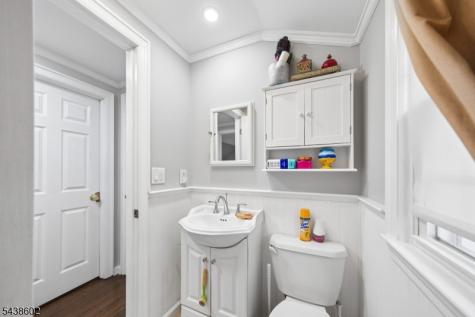 36 Woodside Avenue Hawthorne NJ 07506