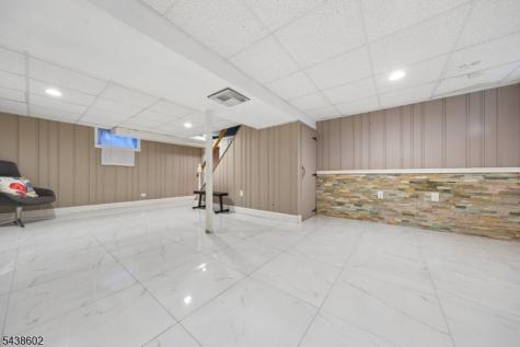 36 Woodside Avenue Hawthorne NJ 07506