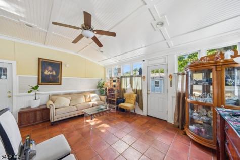 36 Woodside Avenue Hawthorne NJ 07506