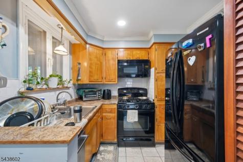 36 Woodside Avenue Hawthorne NJ 07506