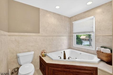 37 Hall Drive Clark NJ 07066
