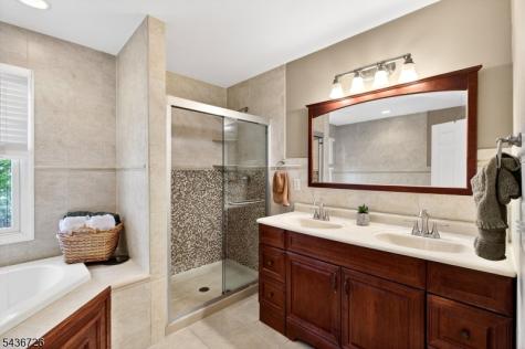 37 Hall Drive Clark NJ 07066