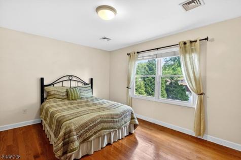 37 Hall Drive Clark NJ 07066