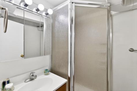 37 Hall Drive Clark NJ 07066