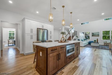 21 Kuntz Avenue Berkeley Heights NJ 07922