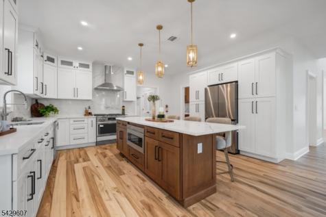 21 Kuntz Avenue Berkeley Heights NJ 07922