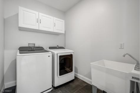 21 Kuntz Avenue Berkeley Heights NJ 07922