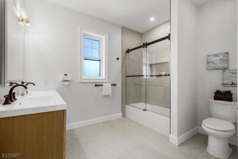 21 Kuntz Avenue Berkeley Heights NJ 07922