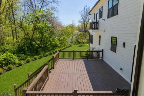 21 Kuntz Avenue Berkeley Heights NJ 07922