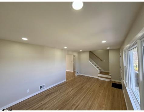 9 Joan Place Clifton NJ 07012