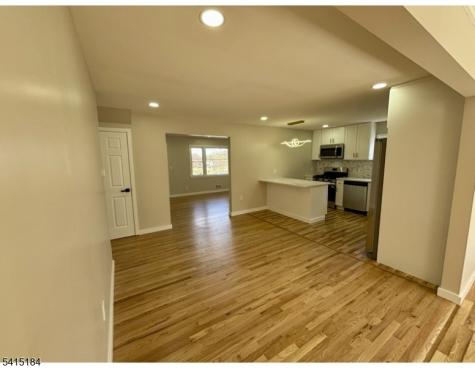 9 Joan Place Clifton NJ 07012
