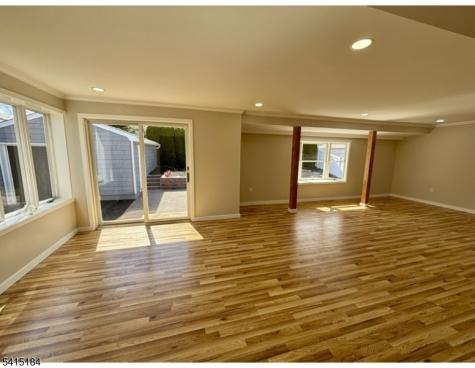 9 Joan Place Clifton NJ 07012