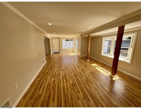 9 Joan Place Clifton NJ 07012