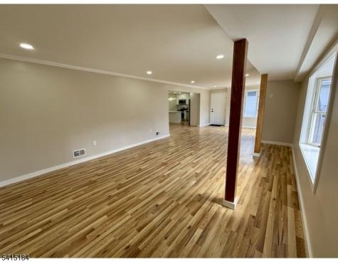 9 Joan Place Clifton NJ 07012
