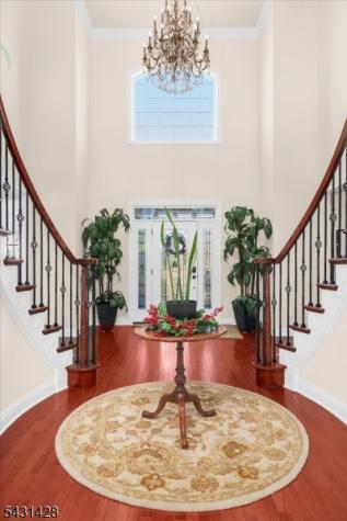 4 Jacob Court Raritan NJ 08822