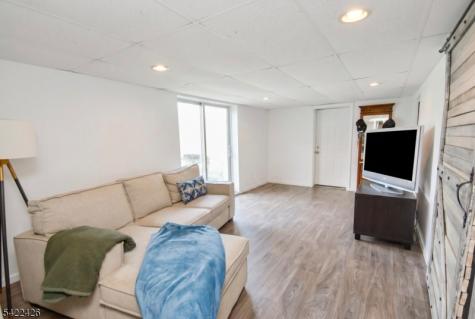 25 High Point Terrace Vernon NJ 07461
