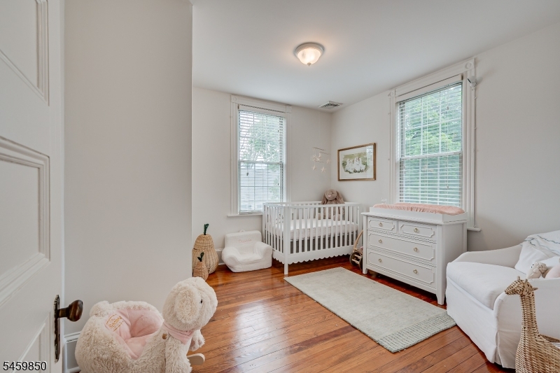 76 Spring Street Metuchen NJ 08840